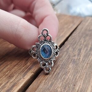 Blue Gem Filigree Ring - Women Jewelry Size 8 R825